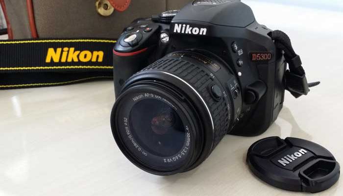 Kamera DSLR Nikon