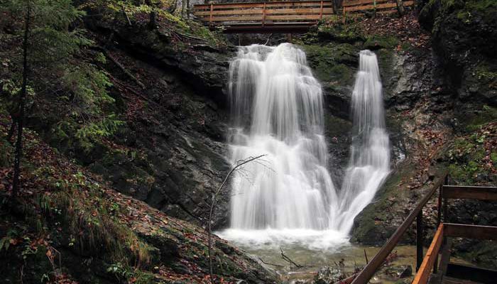 Memotret Air Terjun